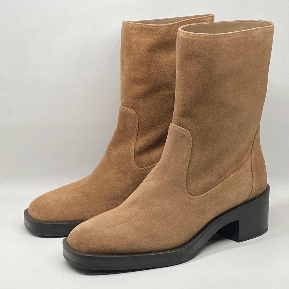 Stuart Weitzman Kaia 40MM Sport Suede Booties size 9